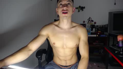 iam_yourbabyprincess_xd online show from February 14, 7:03 am