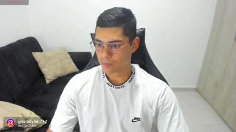 Dylan  independent model  online show from February 10, 3:46 am