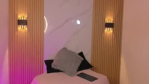 iamjuanjoc online show from February 11, 3:11 am