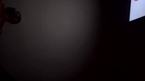 iamtheone403 online show from December 19, 1:13 am