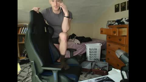 iamtommyparker online show from February 7, 4:30 am