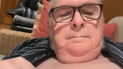 ian53a - mature UK man for same online show from January 5, 6:44 pm