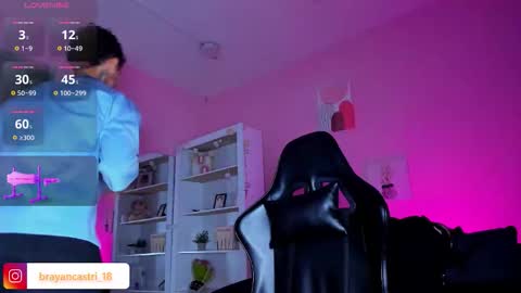 IAN CASTILLO online show from November 28, 11:23 am