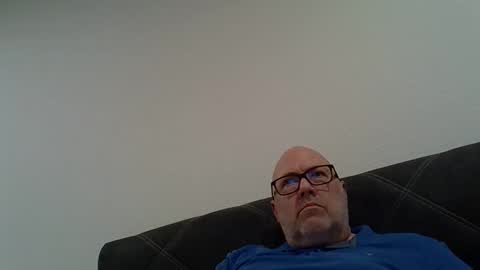 iceoli123 online show from March 10, 4:57 pm