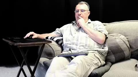 Christopher online show from February 28, 1:15 am