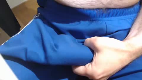 icky_thumps online show from February 8, 6:12 am