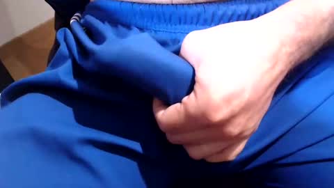 icky_thumps online show from September 13, 4:57 am