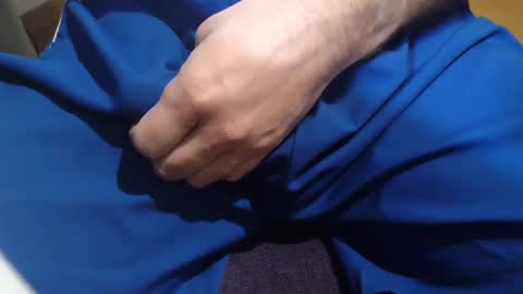 icky_thumps online show from December 25, 5:37 am