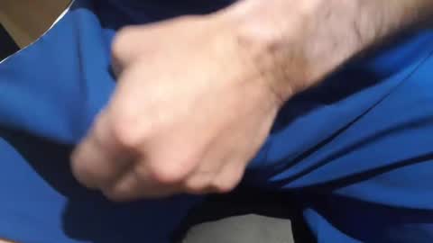 icky_thumps online show from January 24, 9:15 pm