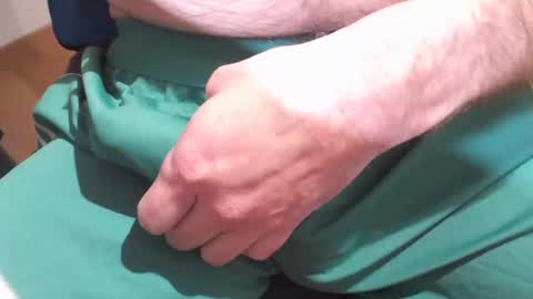 icky_thumps online show from February 21, 8:38 pm