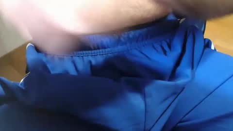 icky_thumps online show from September 12, 4:45 am