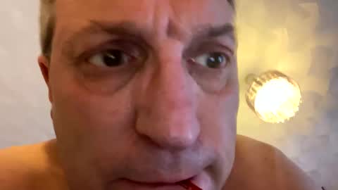 icums4u online show from March 3, 4:08 pm