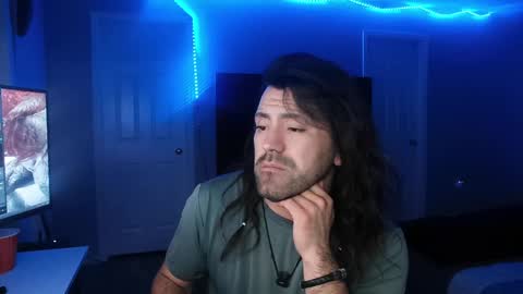 Snapshot of icy_ivy chatting on January 22, 4:34 am Ivan online show from January 22, 4:34 am