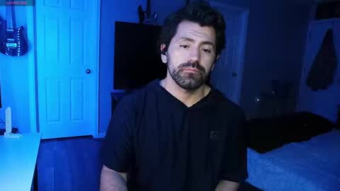 Snapshot of icy_ivy chatting on September 15, 3:52 am Ivan online show from September 15, 3:52 am