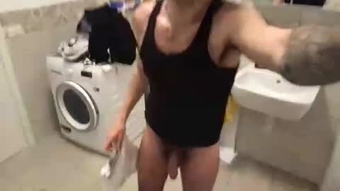 Snapshot of icyninesix chatting on January 9, 7:40 pm icyninesix online show from January 9, 7:40 pm