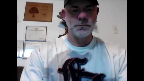 Snapshot of idkwhyidothis348732 chatting on March 11, 10:09 pm idkwhyidothis348732 online show from March 11, 10:09 pm