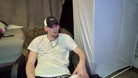 Amiri Roue online show from January 25, 3:19 am