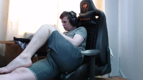 lord online show from February 15, 7:51 am