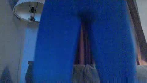 Ilovesquirterz1 online show from January 30, 2:06 am