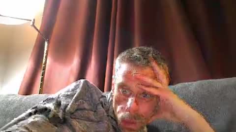 Ilovesquirterz1 online show from February 6, 7:35 am