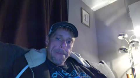 Ilovesquirterz1 online show from February 5, 9:15 am