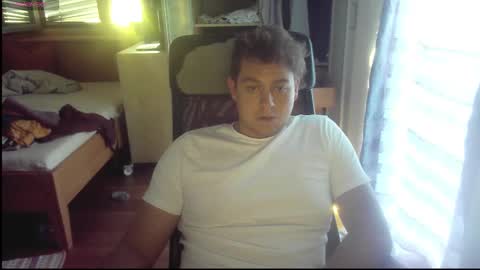 Snapshot of iloveyoutoo2000 chatting on September 21, 1:22 pm iloveyoutoo2000 online show from September 21, 1:22 pm