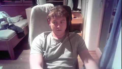 Snapshot of iloveyoutoo2000 chatting on October 23, 4:54 pm iloveyoutoo2000 online show from October 23, 4:54 pm