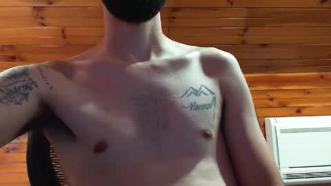 Im a leo rawrr online show from April 27, 4:47 pm