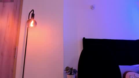 Jhonatan online show from April 28, 2:27 am