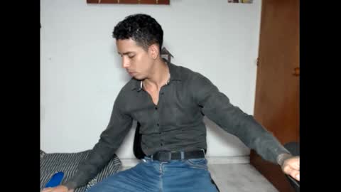 im_taylor24 online show from November 23, 11:27 pm