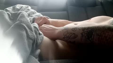 imafighter89 online show from December 27, 6:10 pm