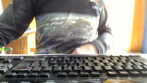 Aussie Guy online show from July 7, 4:01 am
