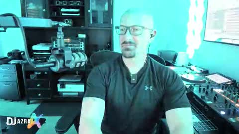 DJ Azra online show from February 8, 1:33 am