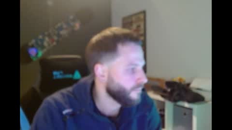 immumu online show from December 12, 1:39 pm