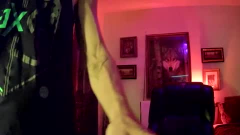 Snapshot of imtru chatting on March 3, 7:50 am imtru online show from March 3, 7:50 am