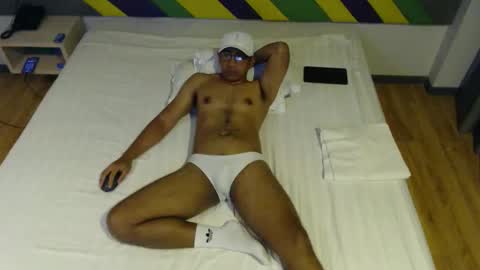 incrediballz online show from September 27, 7:23 pm