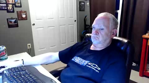 Papa online show from April 27, 1:02 am