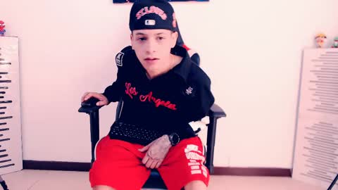 matias online show from April 4, 3:42 pm