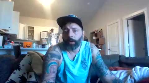 Chaseak420 online show from February 1, 7:45 pm