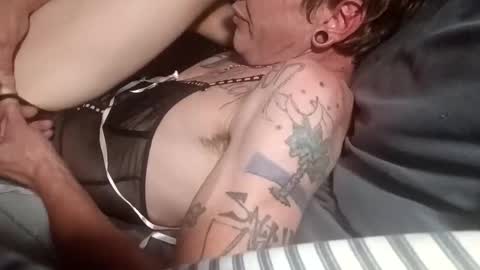 inlovewithlace online show from March 31, 6:48 am