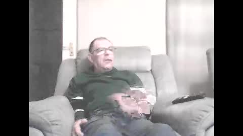 Snapshot of inthemood63 chatting on February 21, 12:05 am inthemood63 online show from February 21, 12:05 am