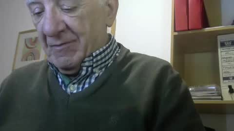 investigator310 online show from December 21, 11:02 pm