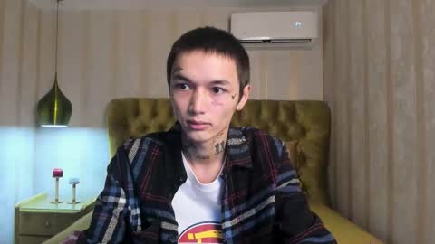 ionarne online show from December 3, 12:11 pm