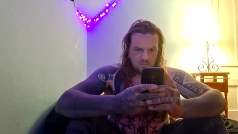 Flesh and blood online show from November 15, 8:05 am