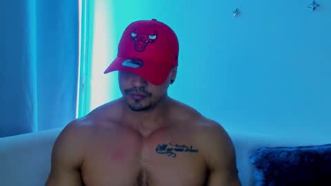 Iron online show from November 23, 6:41 pm