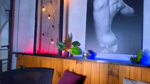 isaac_grimm online show from March 17, 2:59 am