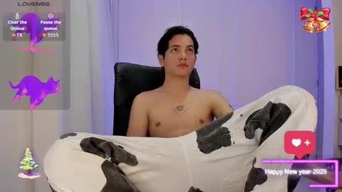 isaac online show from November 26, 7:11 am