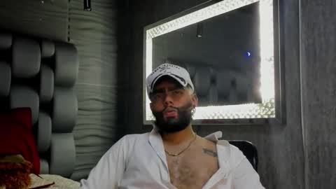 Isaac FVercettis online show from December 1, 12:13 am