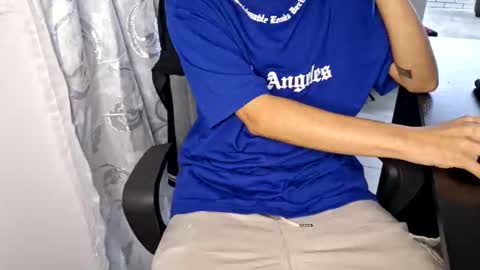 Isaac online show from October 3, 3:11 am