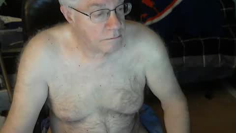 islesman22 online show from February 16, 11:16 am